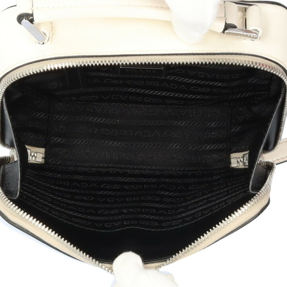 PRADA White Leather Saffiano Shoulder Bag - Picture 6 of 12